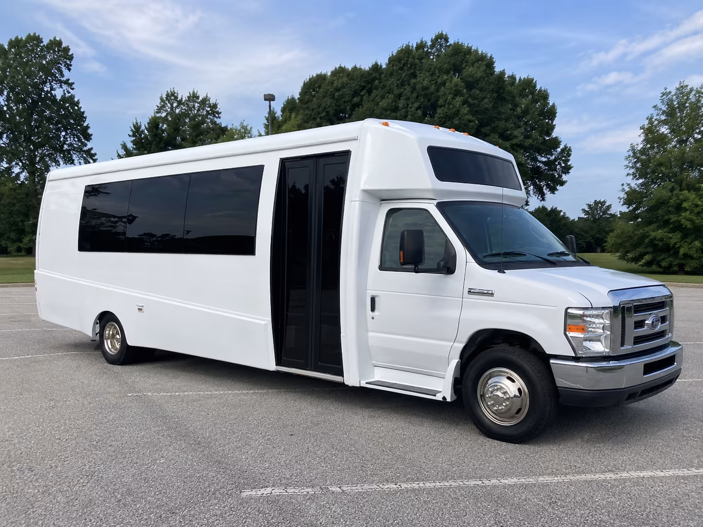 boston 18 passenger party bus