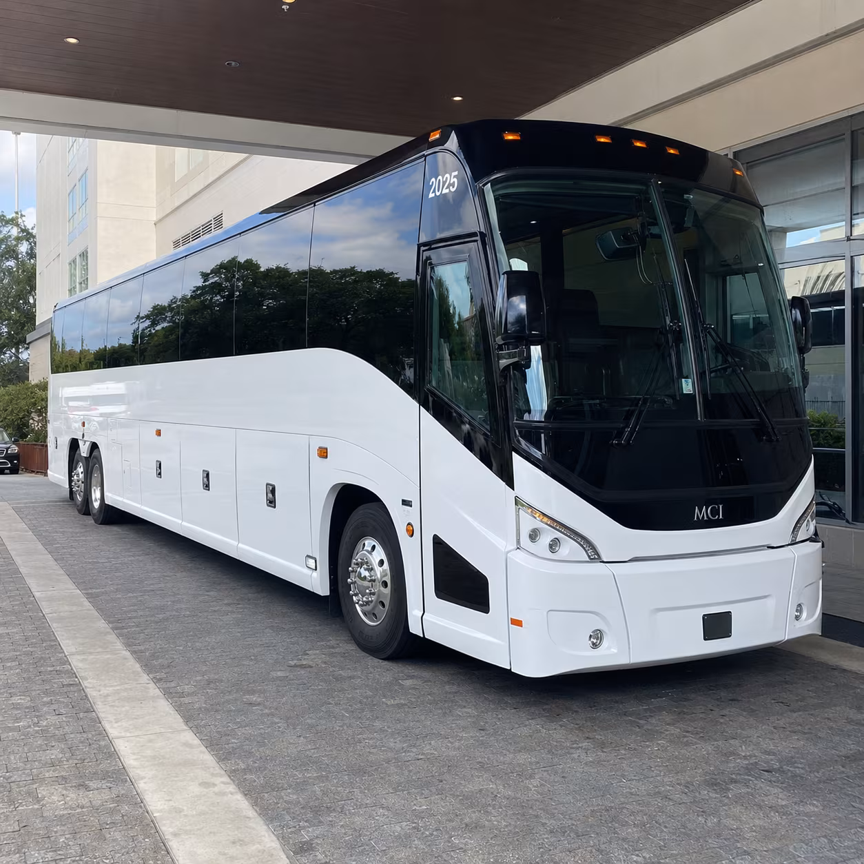 boston 54 passenger charter bus