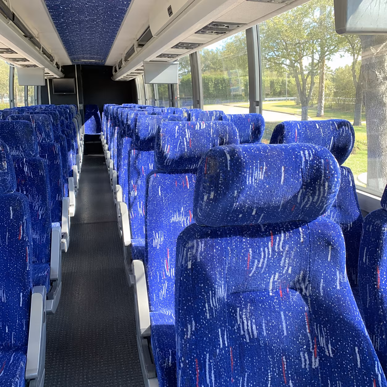 charter buses for hynes convention center events in the back bay