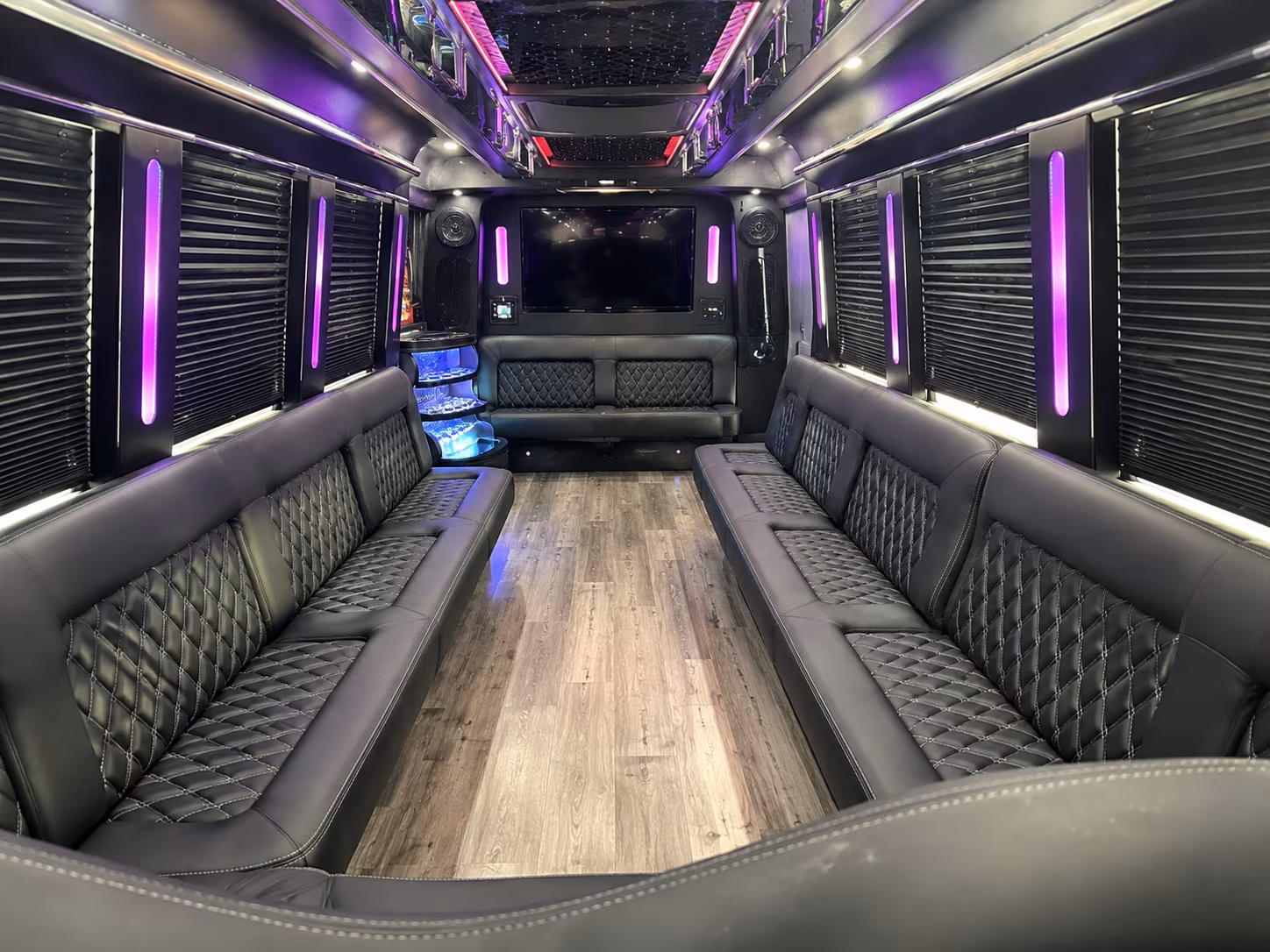 school sports and athletic event buses in the greater boston area